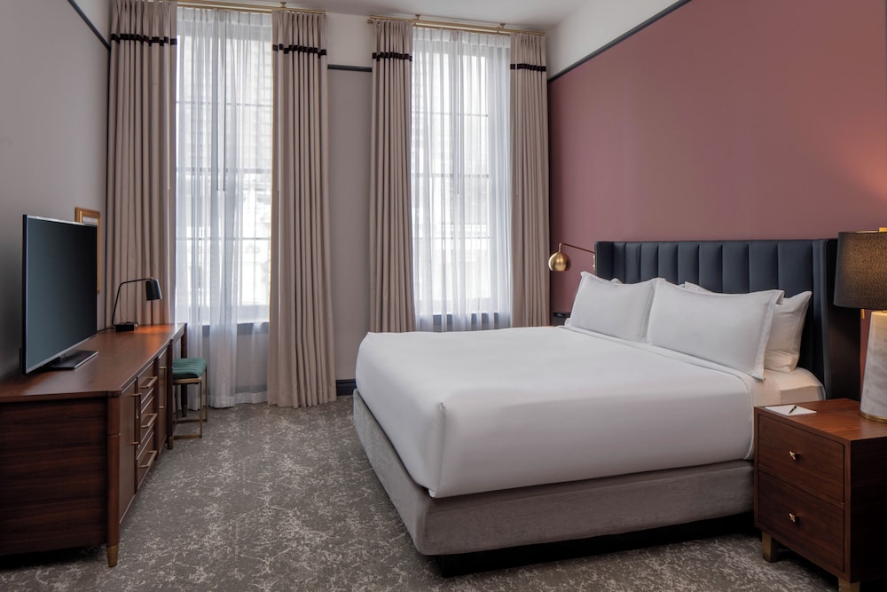 The Eliza Jane, Autograph Collection — Hotel rooms in New Orleans, Louisiana