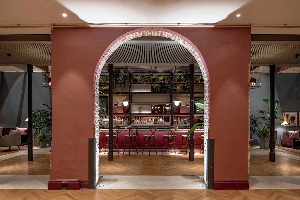 The Eliza Jane, Autograph Collection — Restaurant & bars in New Orleans, Louisiana
