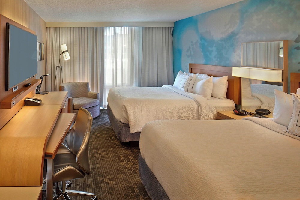 Courtyard by Marriott Philadelphia City Avenue — Hotel rooms in Philadelphia, Pennsylvania