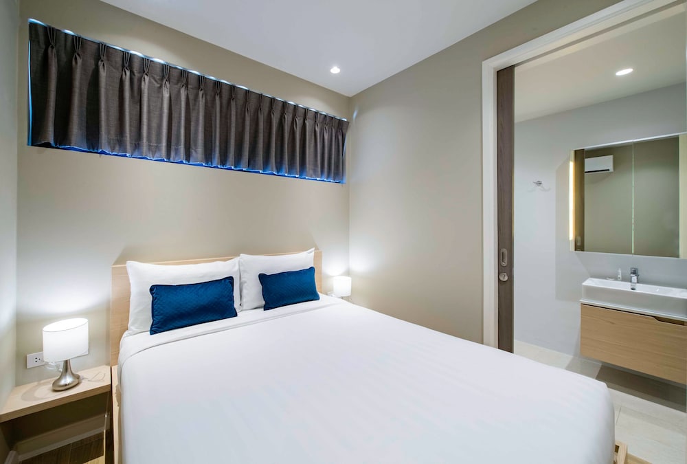Diamond Resort Phuket Official Account — Hotel rooms in Bang Tao Beach, Phuket Province