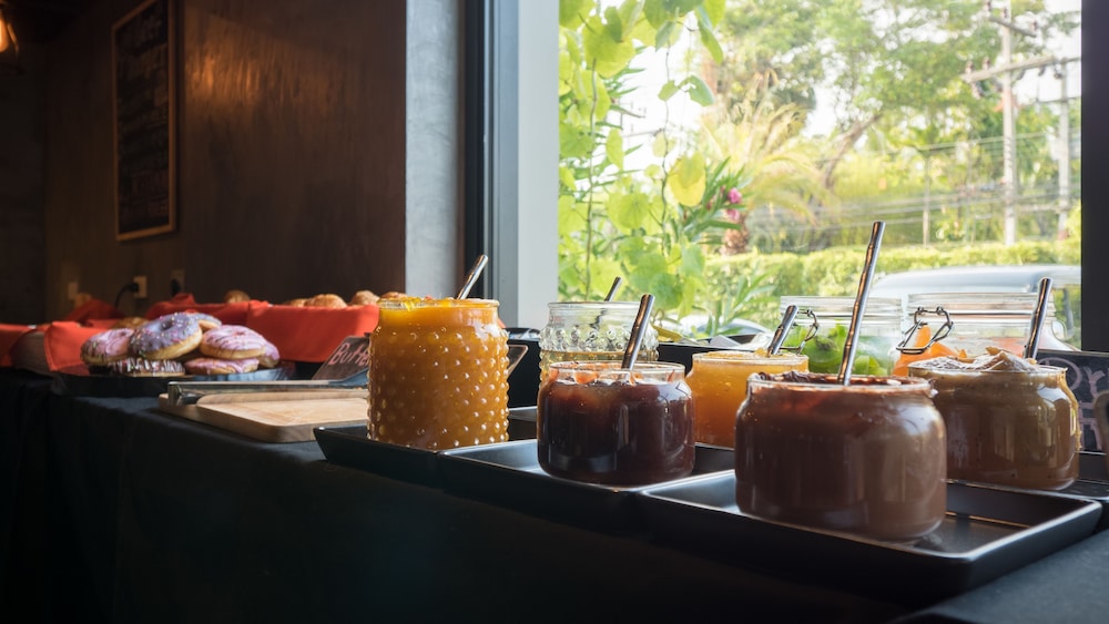 Diamond Resort Phuket Official Account — Restaurant & bars in Bang Tao Beach, Phuket Province