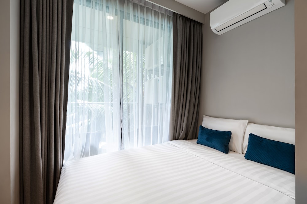 Diamond Resort Phuket Official Account — Hotel rooms in Bang Tao Beach, Phuket Province