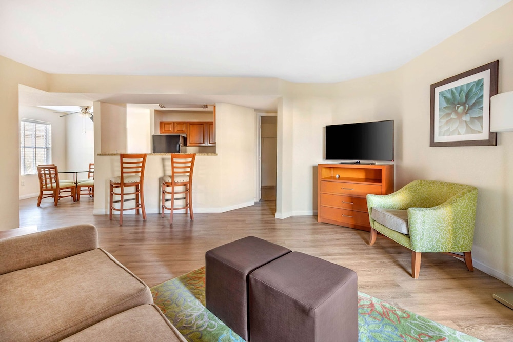 Hilton Vacation Club Desert Retreat Las Vegas — Hotel rooms in Las Vegas, Nevada