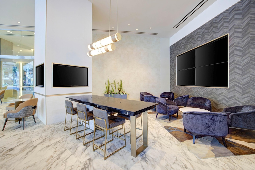 Hilton Grand Vacations Club Elara Center Strip Las Vegas — Restaurant & bars in Las Vegas, Nevada