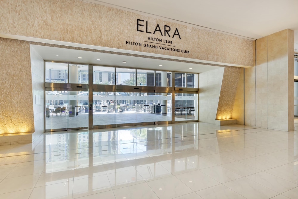 Hilton Grand Vacations Club Elara Center Strip Las Vegas — Hotel building in Las Vegas, Nevada