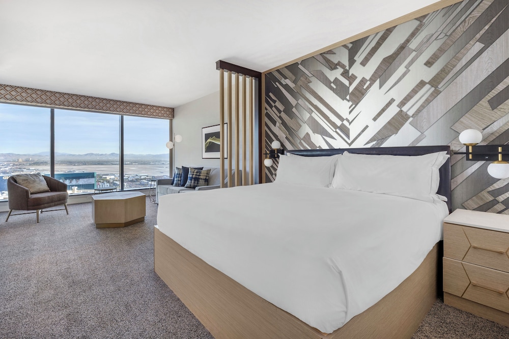 Hilton Grand Vacations Club Elara Center Strip Las Vegas — Hotel rooms in Las Vegas, Nevada