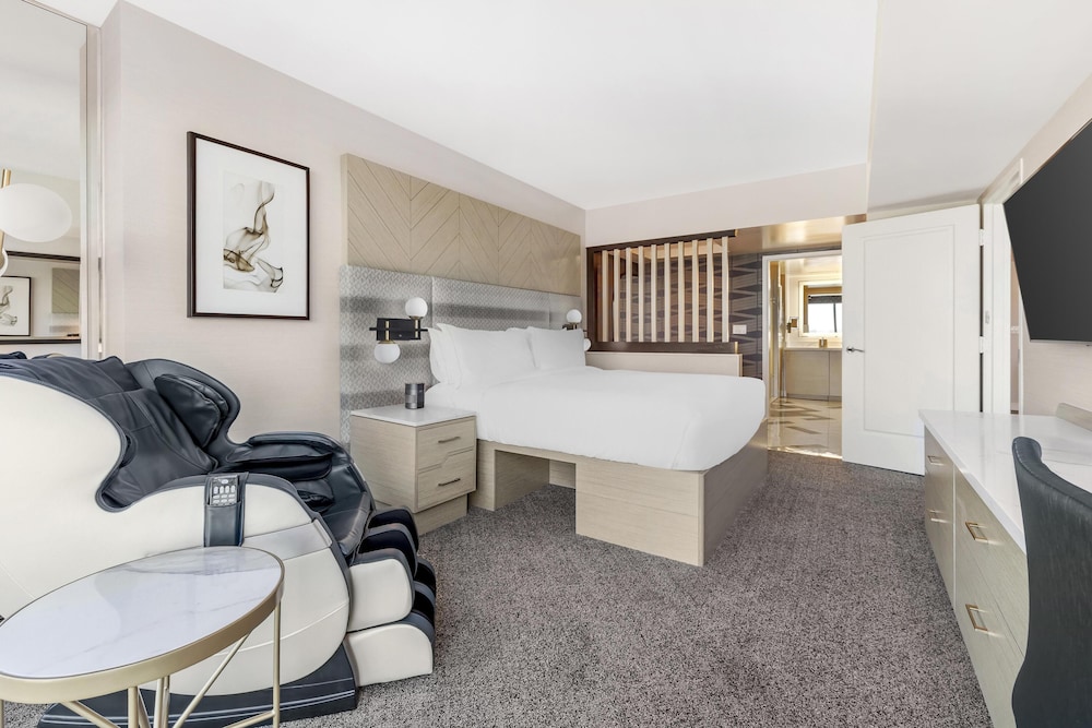 Hilton Grand Vacations Club Elara Center Strip Las Vegas — Hotel rooms in Las Vegas, Nevada