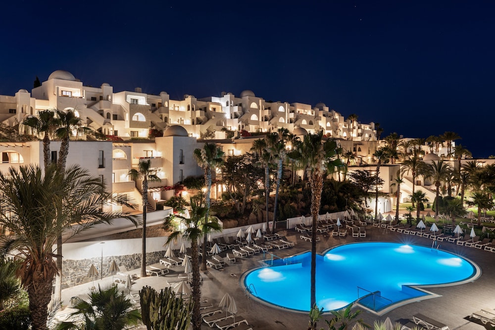 Apartamentos Best Club Pueblo Indalo — Swimming pool in Mojacar, Andalusia