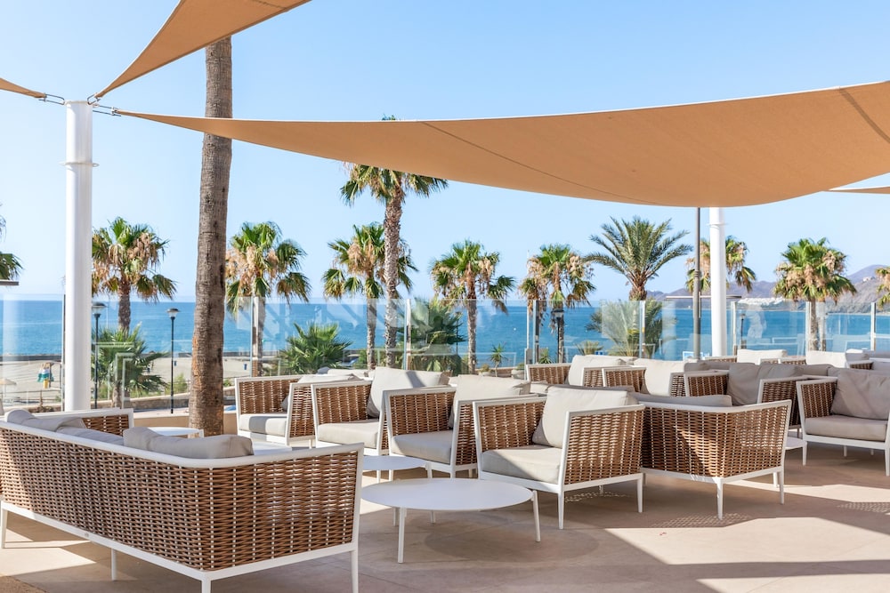 Apartamentos Best Club Pueblo Indalo — Restaurant & bars in Mojacar, Andalusia