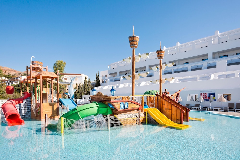 Apartamentos Best Club Pueblo Indalo — Attractions for children in Mojacar, Andalusia