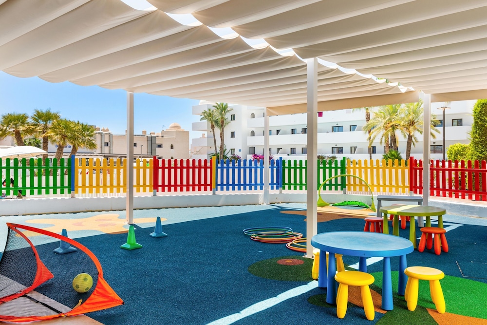 Apartamentos Best Club Pueblo Indalo — Attractions for children in Mojacar, Andalusia