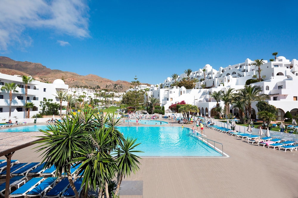 Apartamentos Best Club Pueblo Indalo — Swimming pool in Mojacar, Andalusia