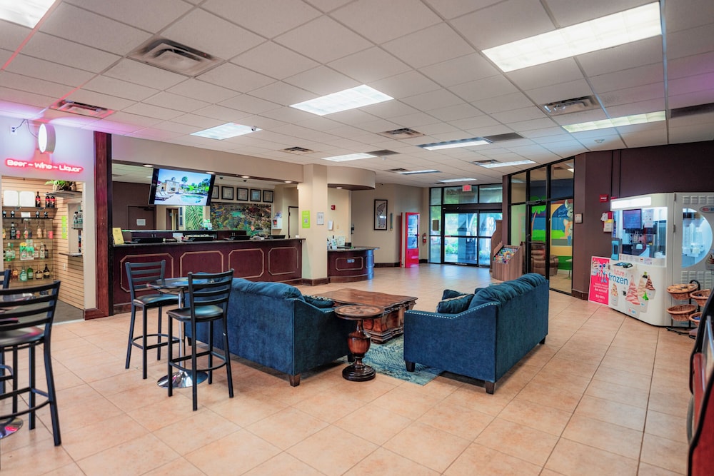 FantasyWorld Resort — Restaurant & bars in Kissimmee, Florida