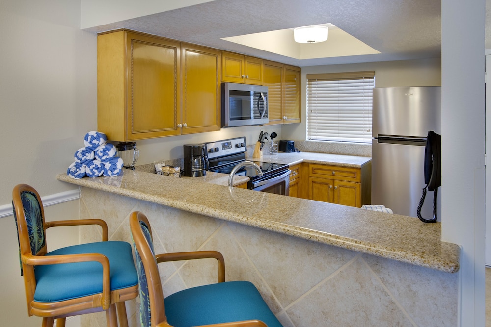 FantasyWorld Resort — Hotel rooms in Kissimmee, Florida