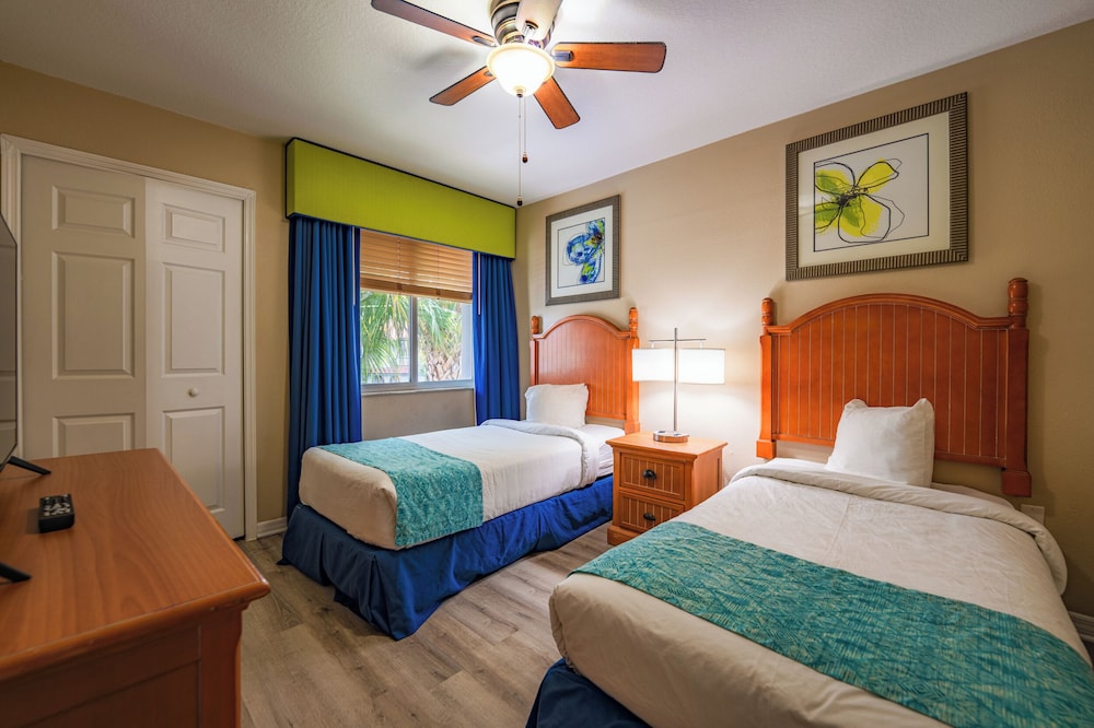FantasyWorld Resort — Hotel rooms in Kissimmee, Florida