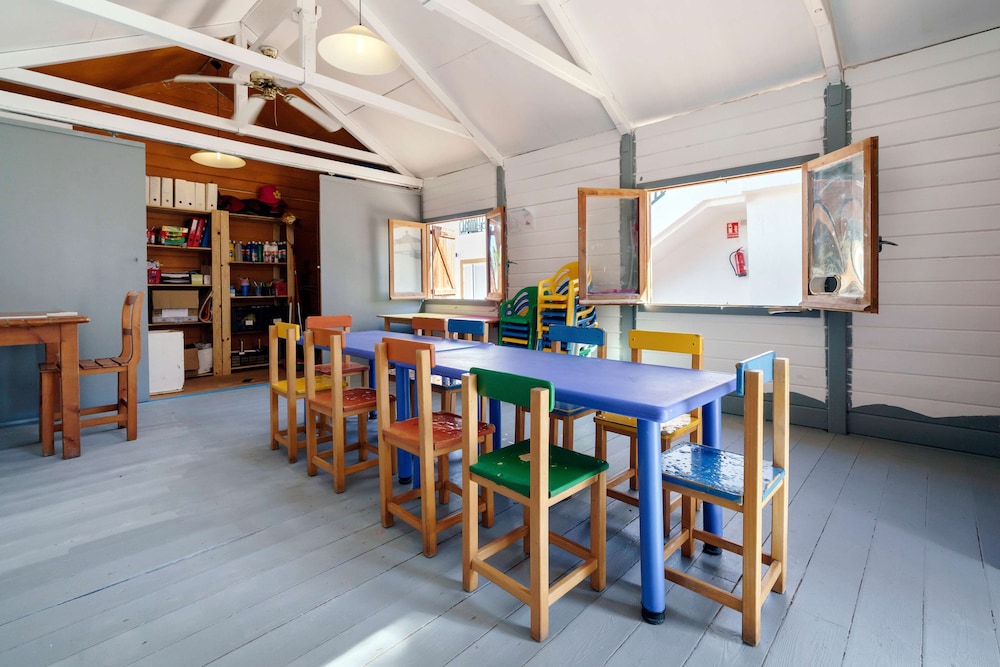 AluaSun Lago Park - Hyatt Inclusive Collection — Attractions for children in Cala'n Bosch, Balearic Islands