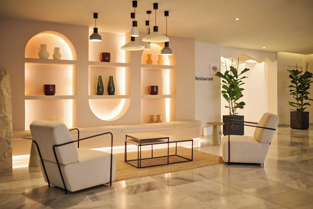 Alua Leo - Hyatt Inclusive Collection — Restaurant & bars in Playa de Palma, Balearic Islands