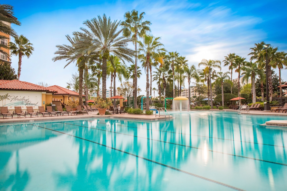 Floridays Resort Orlando — Swimming pool in Orlando, Florida