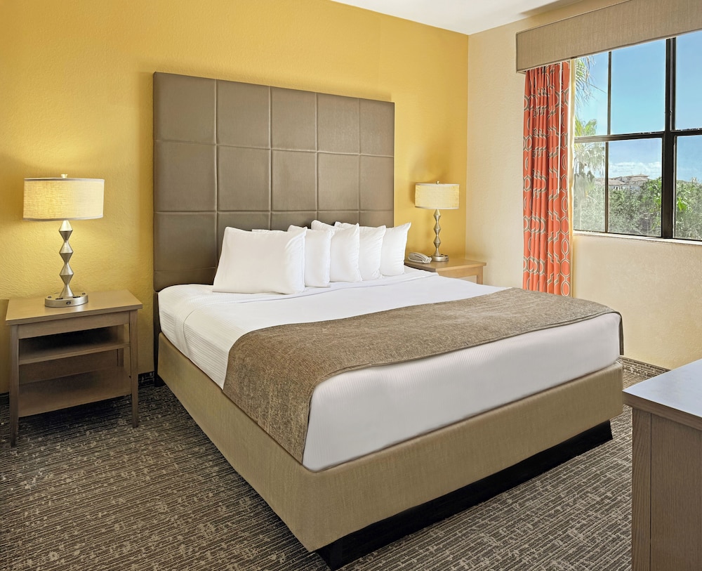 Floridays Resort Orlando — Hotel rooms in Orlando, Florida