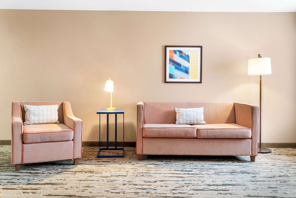 Hampton Inn Detroit/Auburn Hills-North — Hotel rooms in Auburn Hills, Michigan