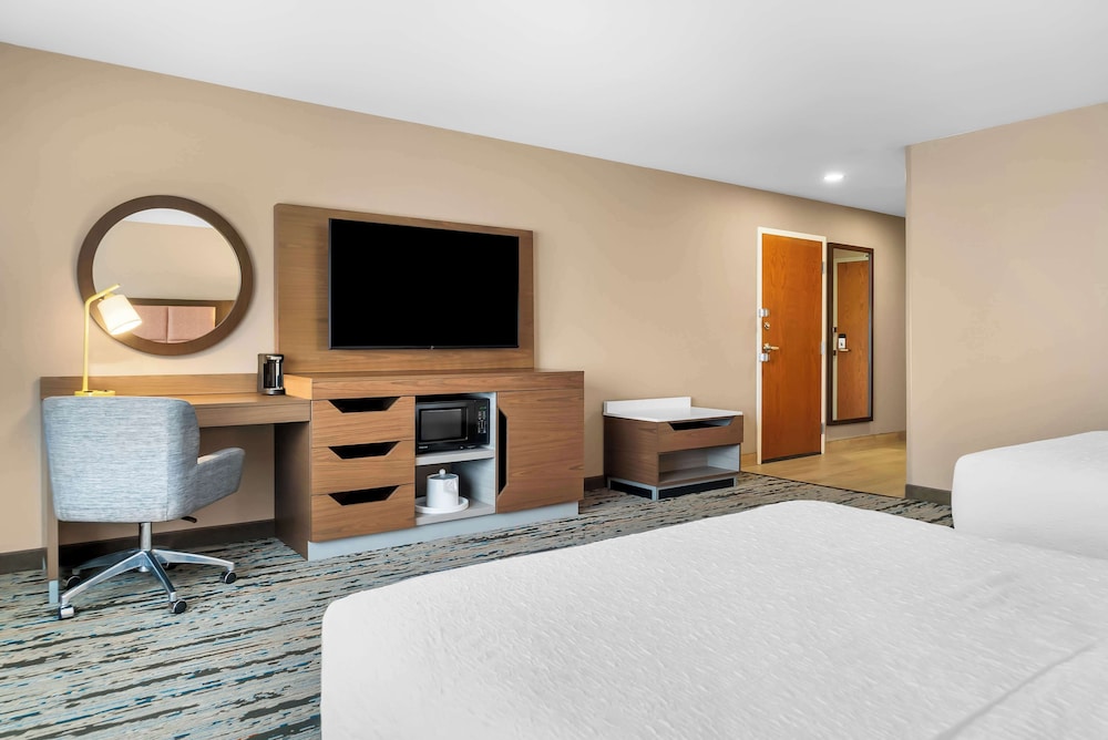 Hampton Inn Detroit/Auburn Hills-North — Hotel rooms in Auburn Hills, Michigan