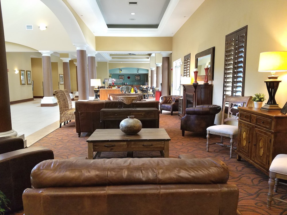 The Palms at 8303 - Lake Buena Vista — Hotel building in Orlando, Florida