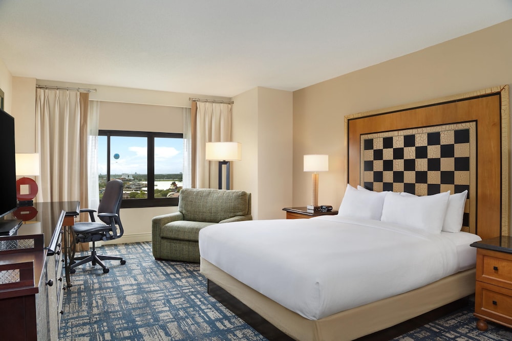 Hilton Orlando Lake Buena Vista - Disney Springs® Area — Hotel rooms in Lake Buena Vista, Florida
