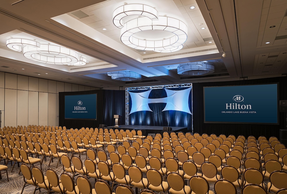 Hilton Orlando Lake Buena Vista - Disney Springs® Area — Hotel building in Lake Buena Vista, Florida