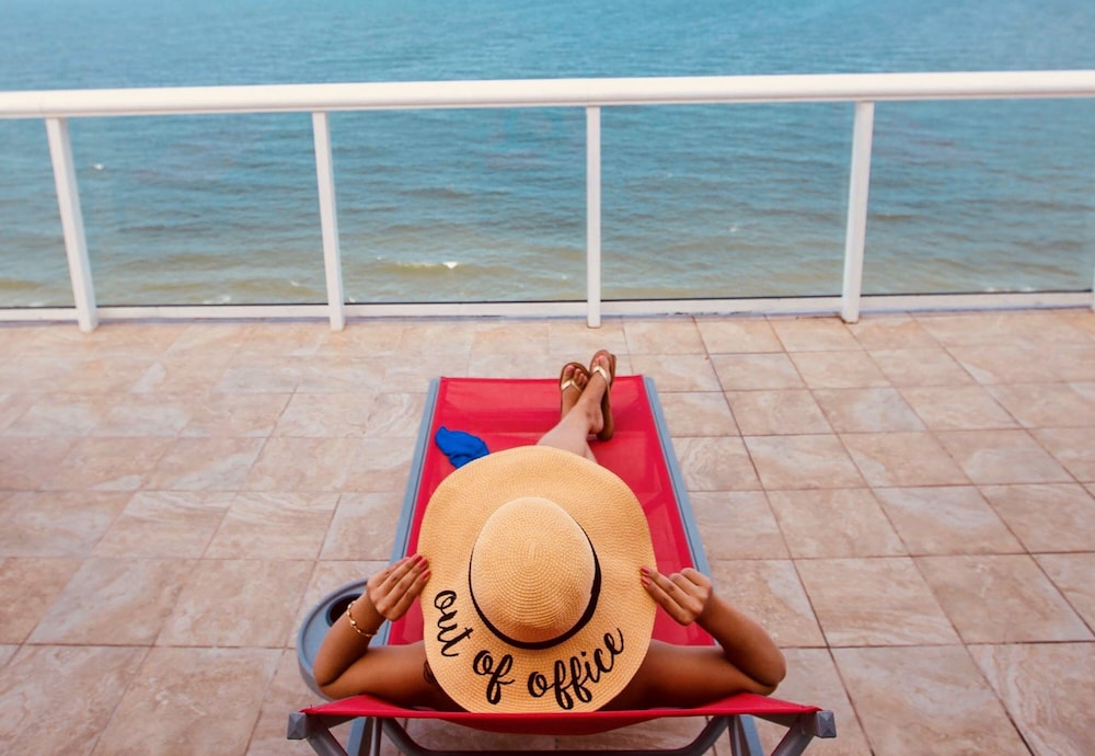 Beach House Fort Lauderdale, a Hilton Resort — Beach in Fort Lauderdale, Florida