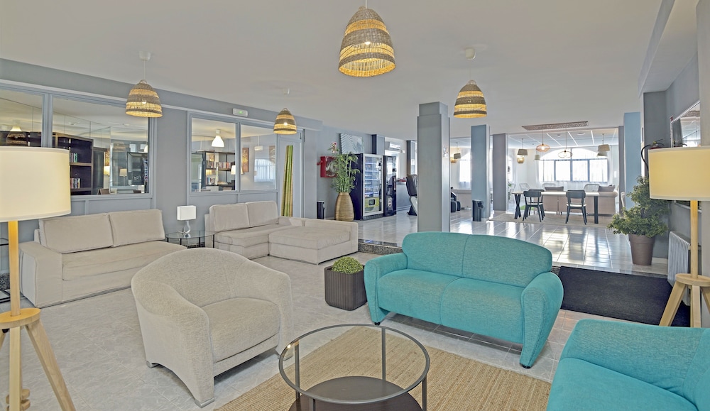 Sol Lunamar Palmanova Apartamentos – Adults Only — Hotel building in Palma Nova, Balearic Islands