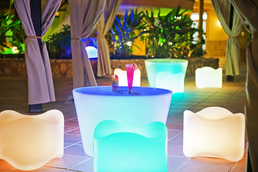 Elba Castillo San Jorge & Antigua Suite Hotel — Restaurant & bars in Costa de Antigua, Canary Islands