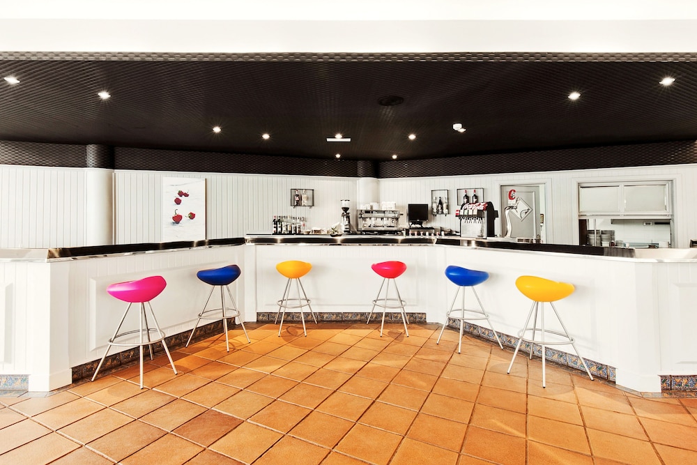 Elba Castillo San Jorge & Antigua Suite Hotel — Restaurant & bars in Costa de Antigua, Canary Islands