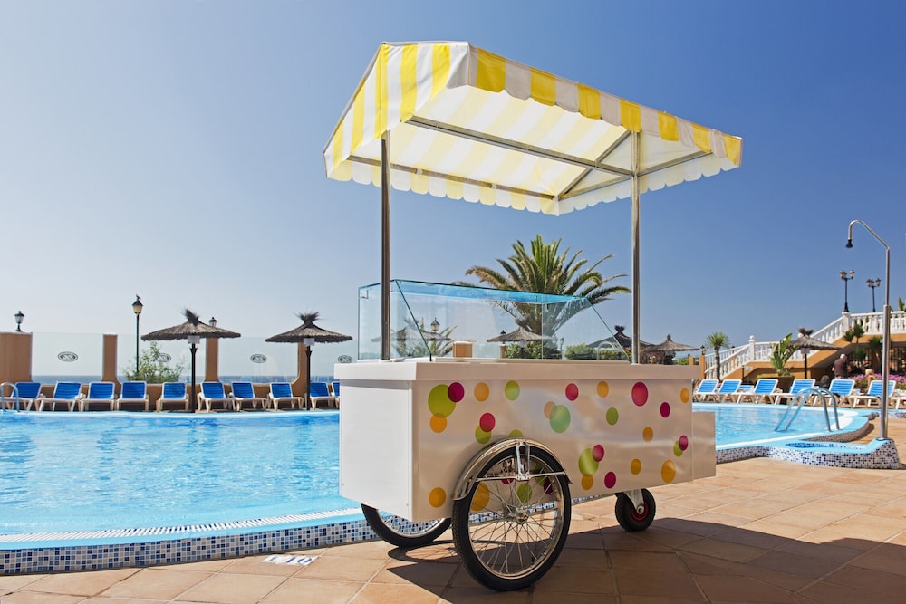 Elba Castillo San Jorge & Antigua Suite Hotel — Beach in Costa de Antigua, Canary Islands