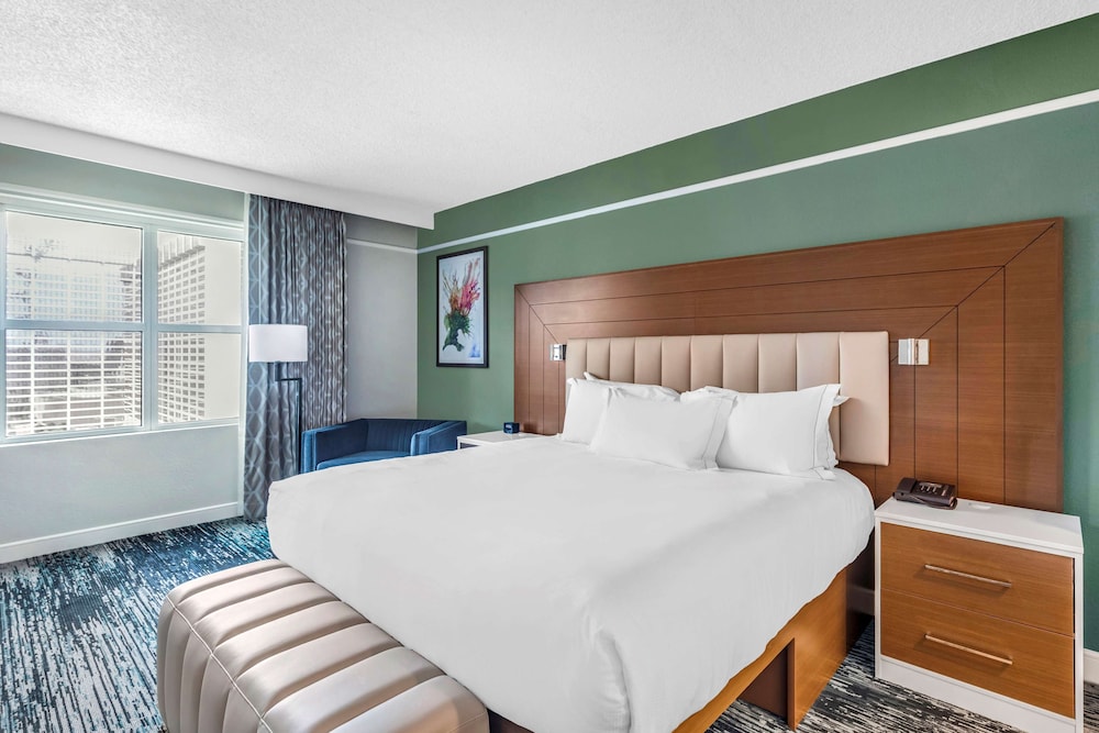 Hilton Grand Vacations Club Flamingo Las Vegas — Hotel rooms in Las Vegas, Nevada