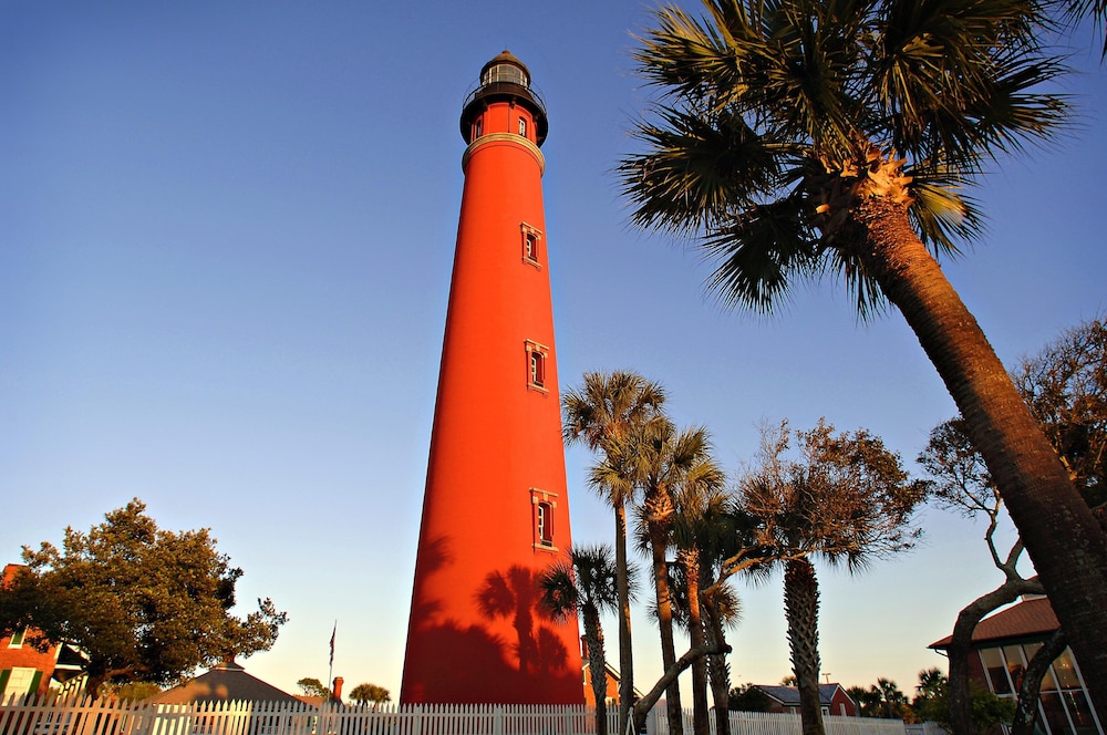 Holiday Inn Express & Suites Oceanfront by IHG — Attractions in the area in Daytona Beach, Florida