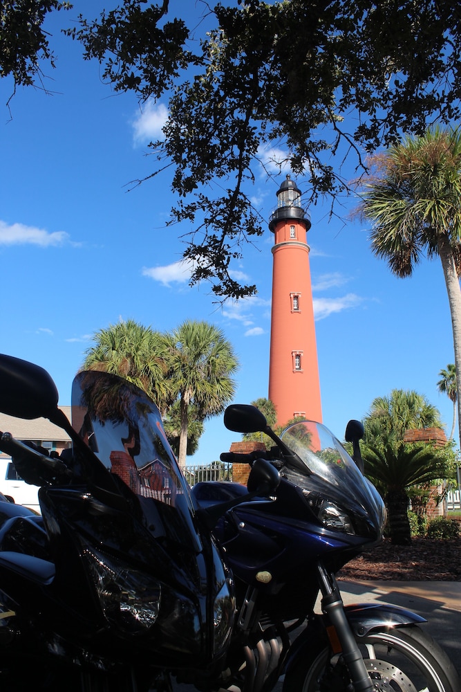 Holiday Inn Express & Suites Oceanfront by IHG — Attractions in the area in Daytona Beach, Florida