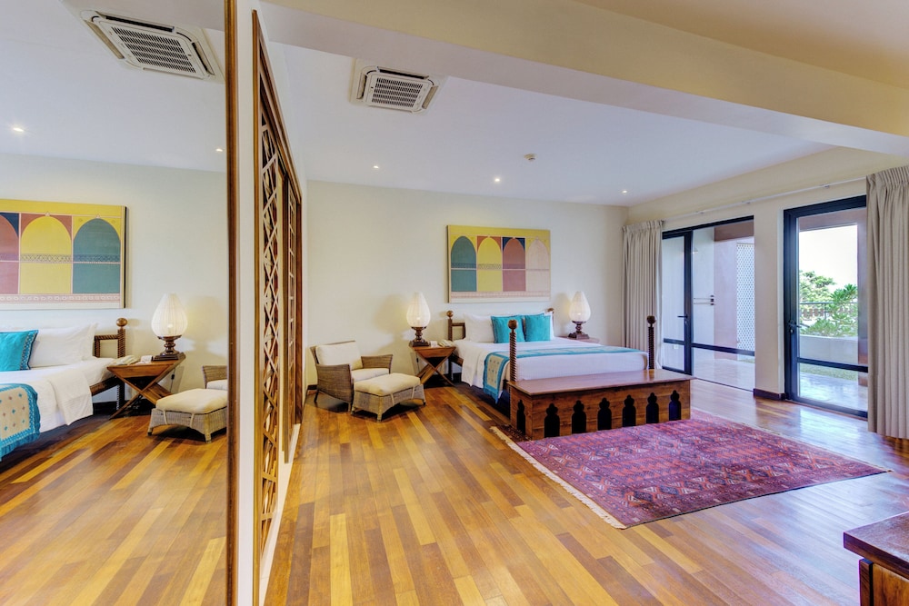 Cinnamon Bey Beruwala — Hotel rooms in Beruwala