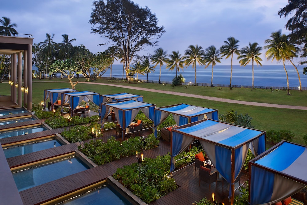 Cinnamon Bey Beruwala — Restaurant & bars in Beruwala