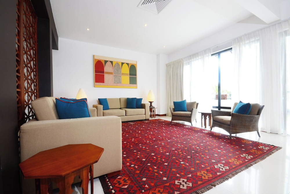 Cinnamon Bey Beruwala — Hotel rooms in Beruwala