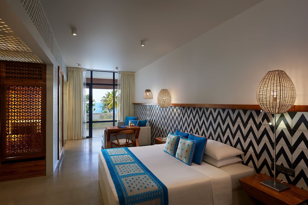 Cinnamon Bey Beruwala — Hotel rooms in Beruwala