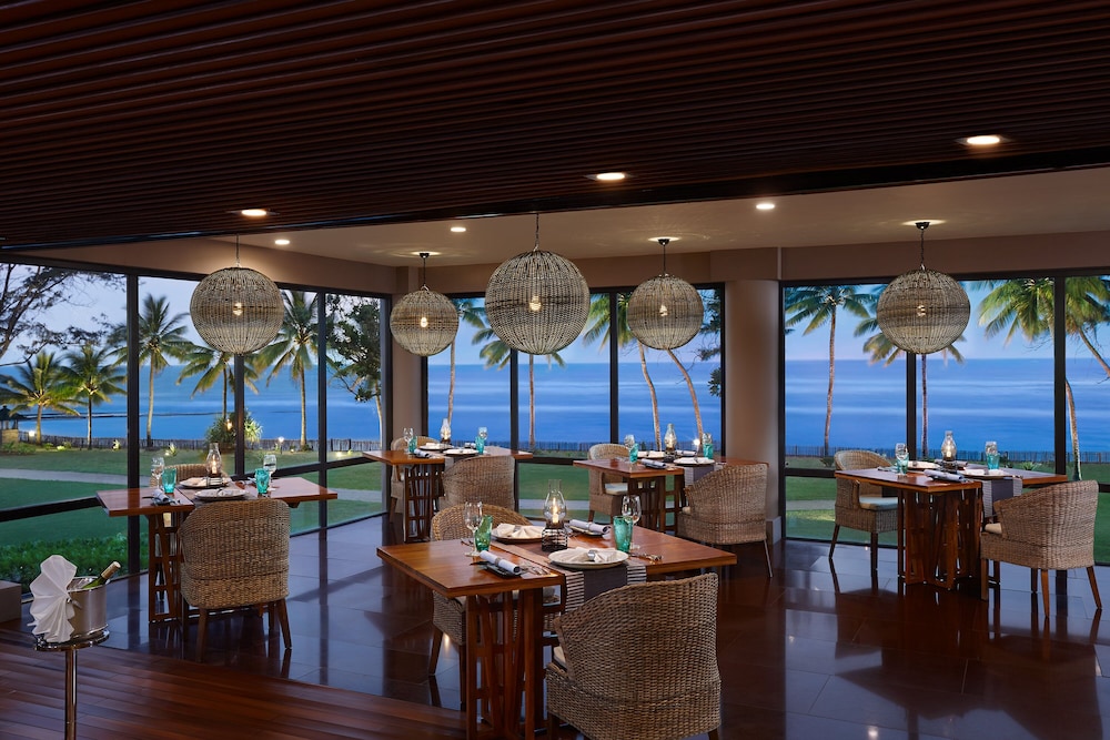 Cinnamon Bey Beruwala — Restaurant & bars in Beruwala