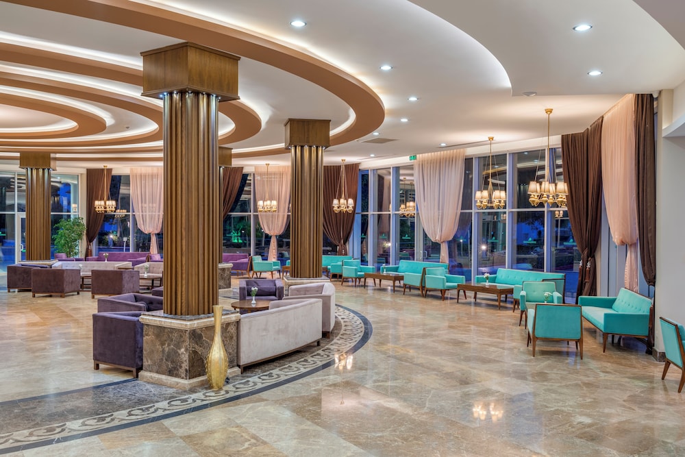 Green Max Hotel — Hotel building in Belek