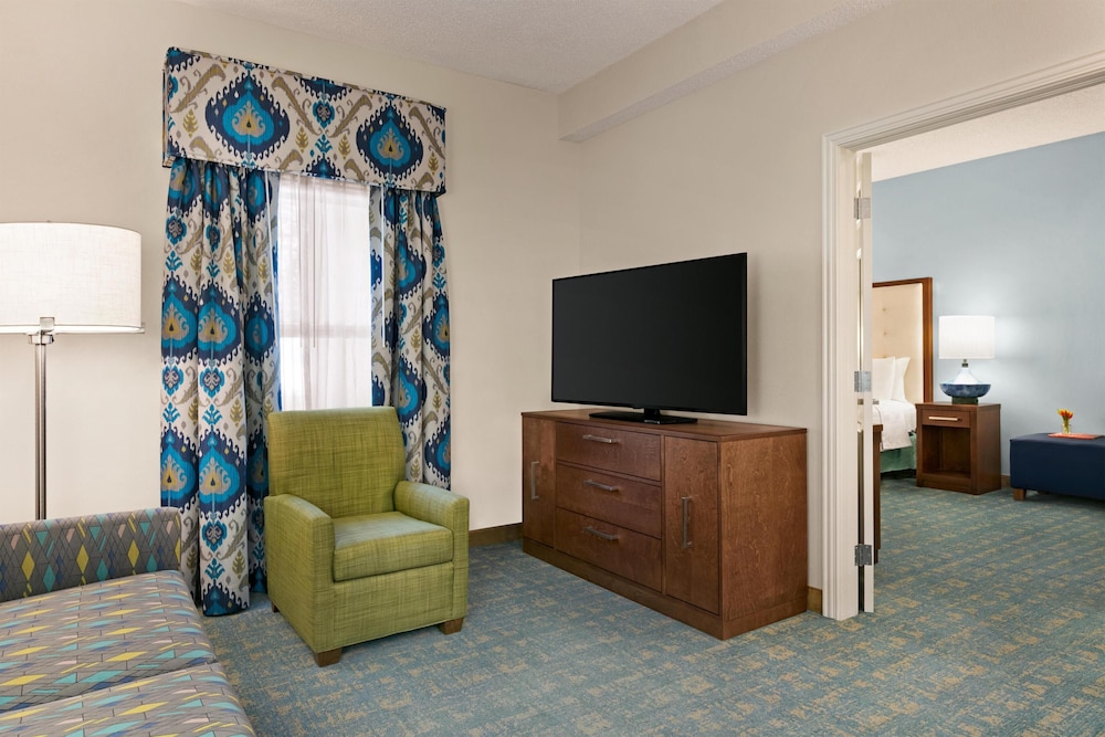 Homewood Suites by Hilton - Fort Myers — Hotel rooms in Fort Myers, Florida