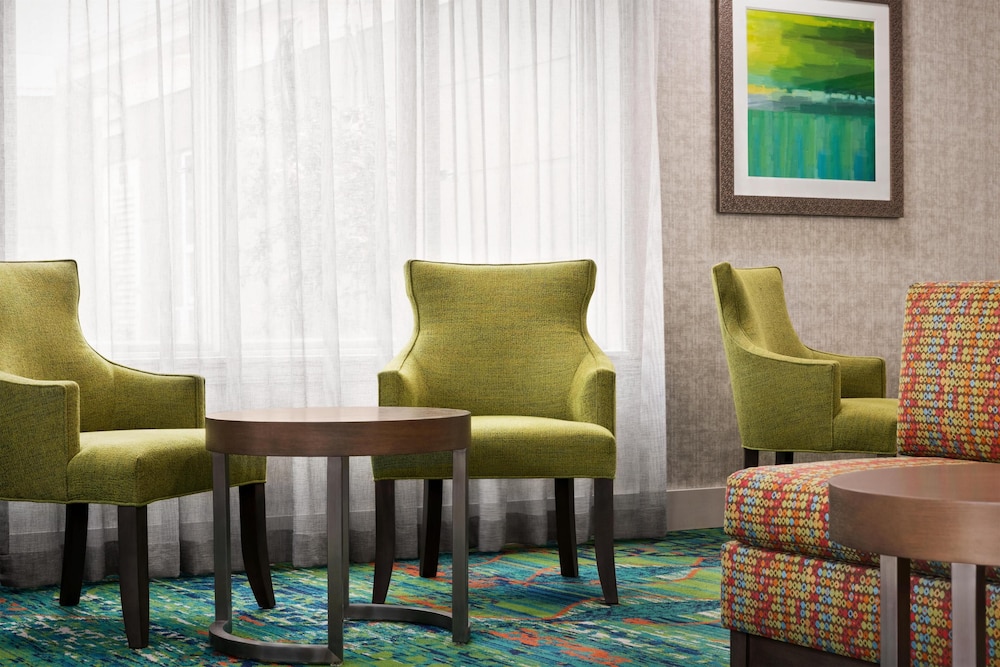 Homewood Suites by Hilton - Fort Myers — Hotel rooms in Fort Myers, Florida