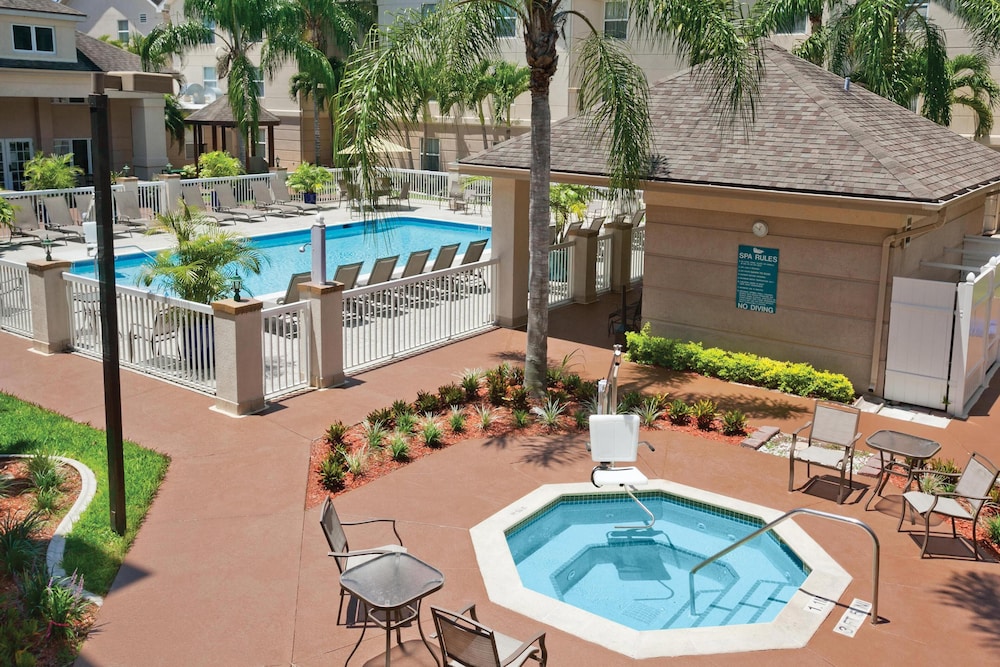 Homewood Suites by Hilton - Fort Myers — Swimming pool in Fort Myers, Florida