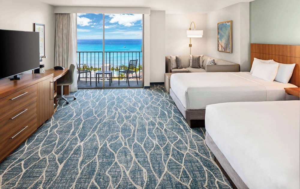 Hyatt Place Waikiki Beach — Hotel rooms in Honolulu, Hawaii