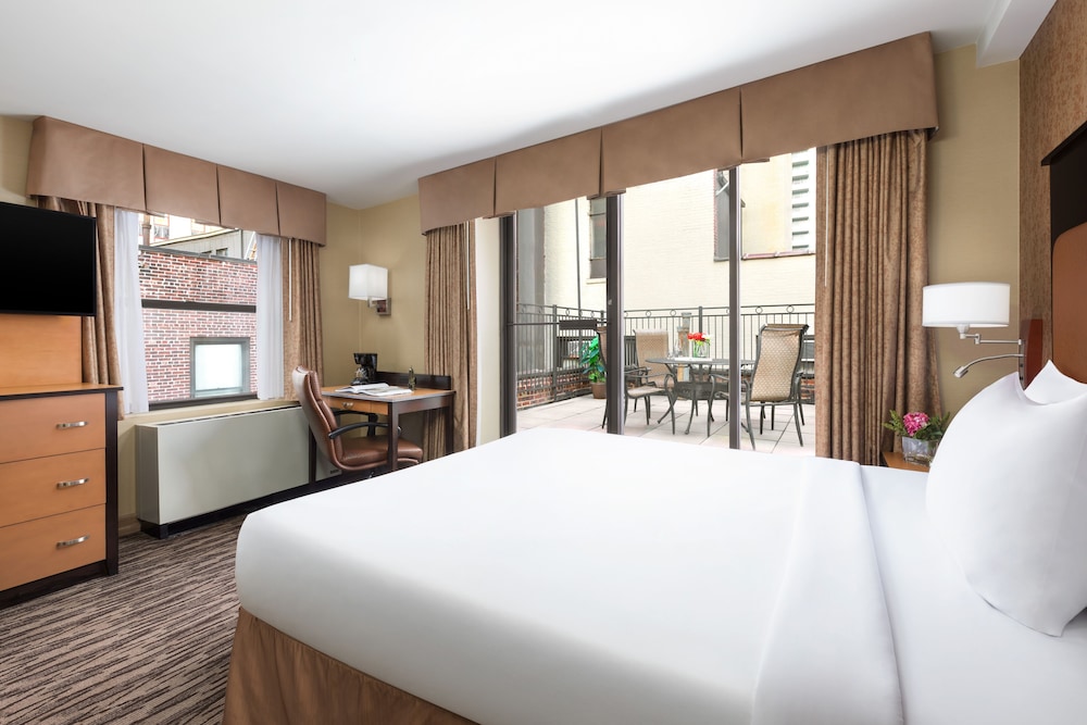 The Hotel @ Fifth Avenue — Hotel rooms in New York City, New York State