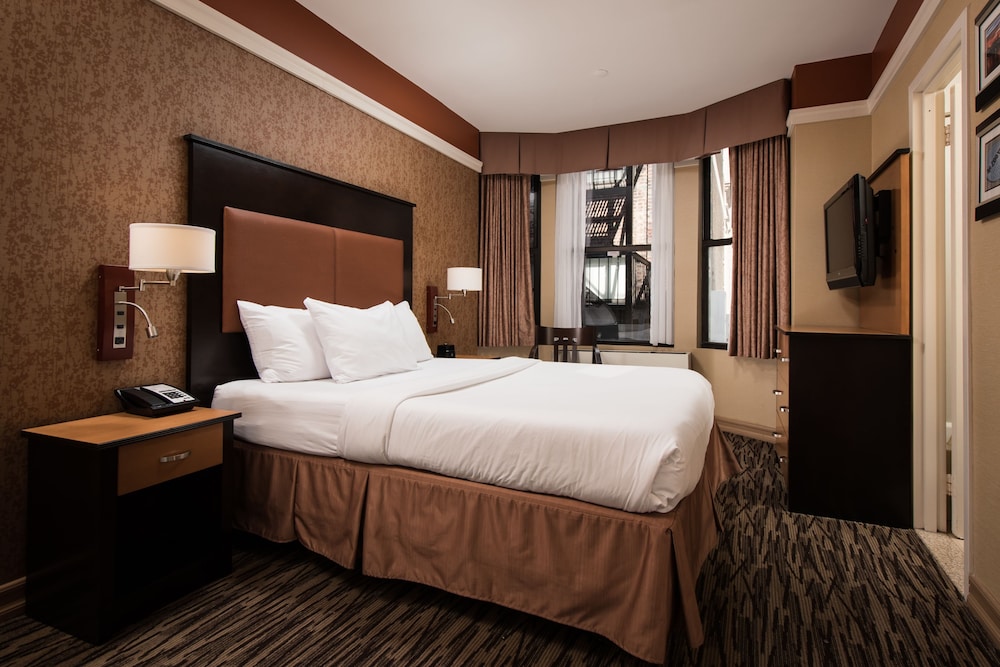The Hotel @ Fifth Avenue — Hotel rooms in New York City, New York State