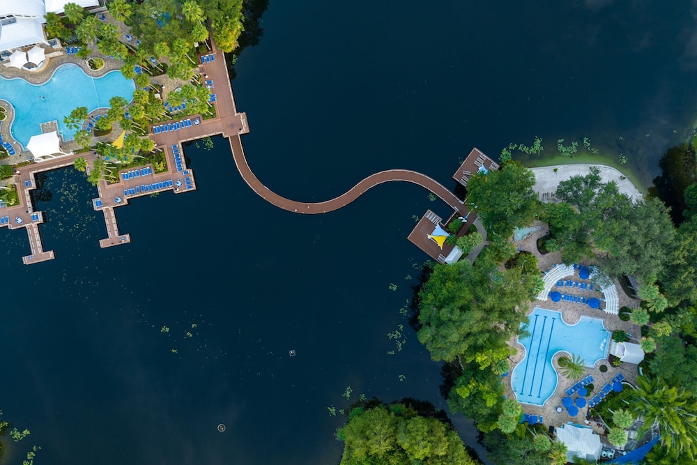 Marriott's Cypress Harbour Villas — Swimming pool in Orlando, Florida
