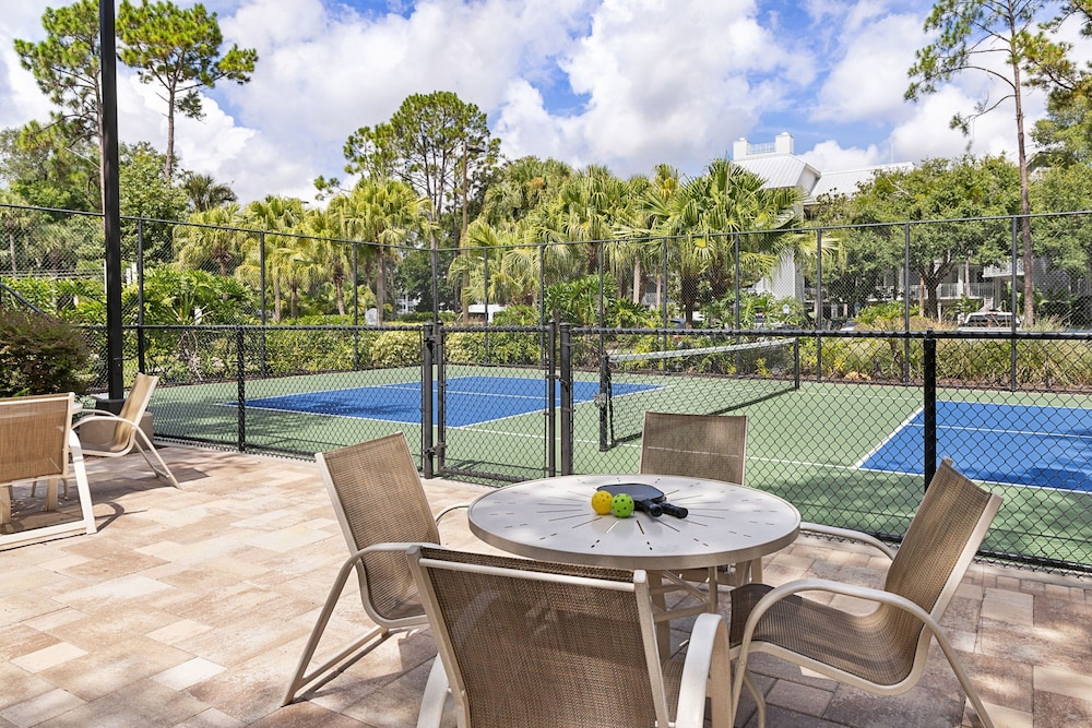 Marriott's Cypress Harbour Villas — Sports & recreation in Orlando, Florida